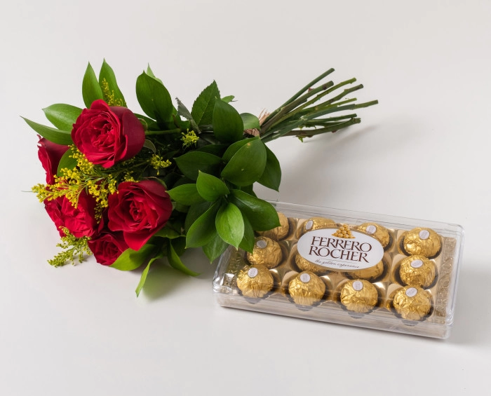 Bouquet of 6 Red Roses and Chocolates for Delivery | Isabela Flores