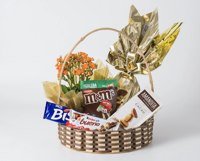Cesta de Páscoa Ferrero Rocher